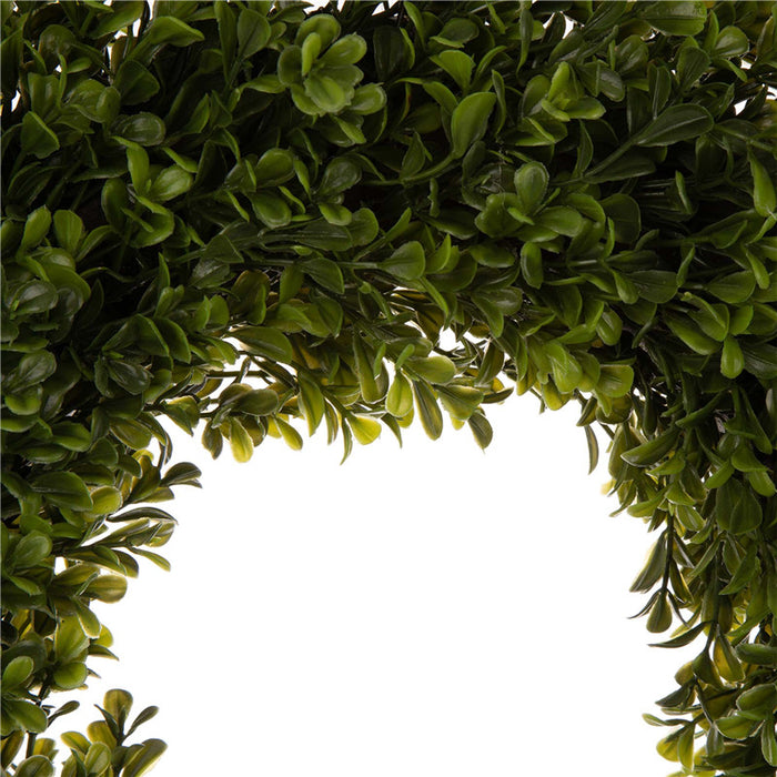 18"D Artificial Boxwood Wreath