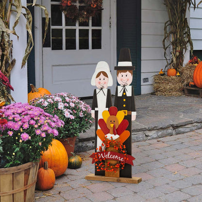 36"H Thanksgiving Wooden Pilgrim Couple Poch Décor