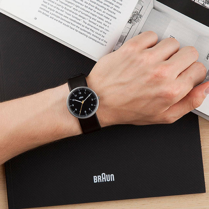 BN0021 Braun gents classic watch - black dial and black leather strap