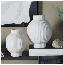 CERAMIC RIBBED VASE