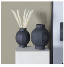 CERAMIC RIBBED VASE