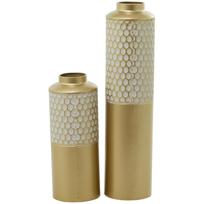 COSMOLIVING BY COSMOPOLITAN LIGHT GRAY METAL HONEYCOMB VASE