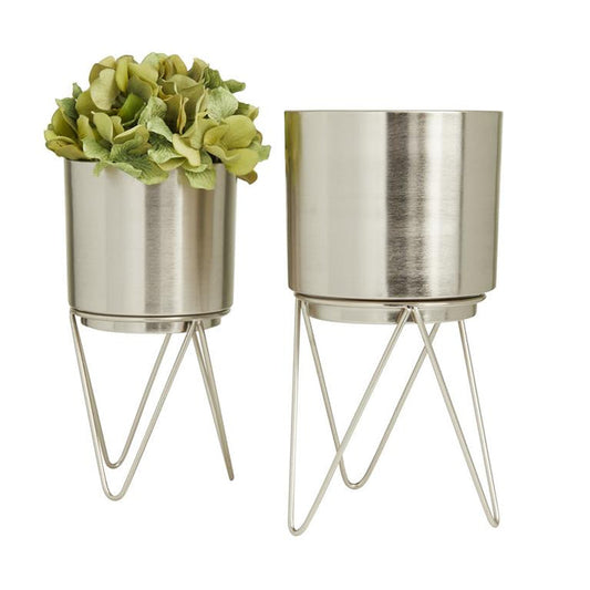 COSMOLIVING BY COSMOPOLITAN SILVER METAL PLANTER WITH REMOVABLE STAND,
