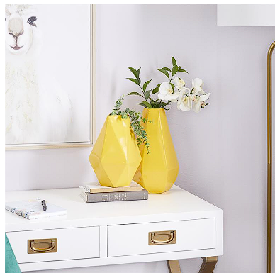 COSMOLIVING BY COSMOPOLITAN YELLOW METAL GEOMETRIC VASE