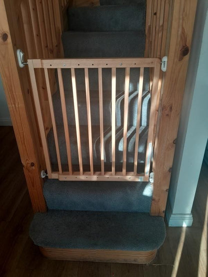 Cuggl Natural Wooden Extending Safety Gate | Child Pet Safety Stair Gate Barrier