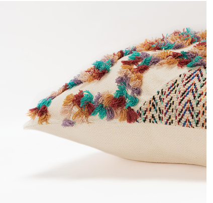 THROW PILLOW