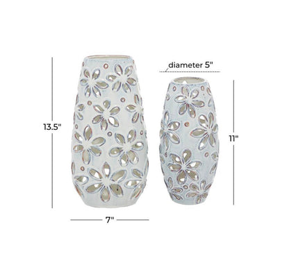 WHITE CERAMIC FLORAL HANDMADE DAISY CUT OUT VASE